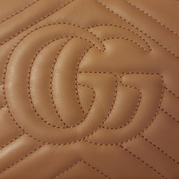 🌟🌟SOLD🌟🌟  Gucci Marmont Mini Bag Crossbody - Picture 5 of 8